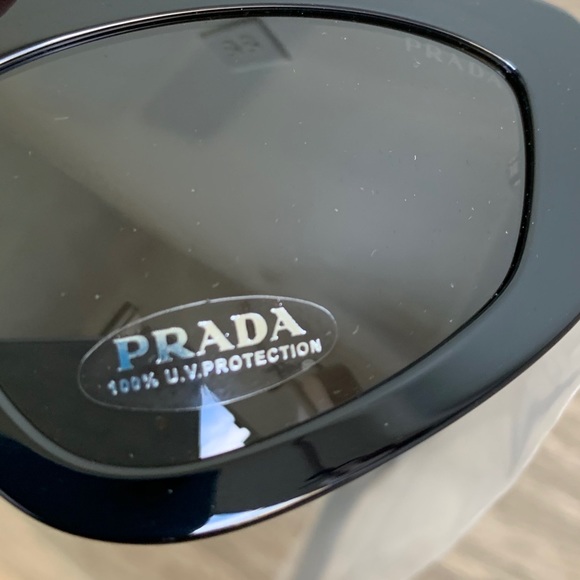 Prada Black Frame Cat Eye Sunglasses 100% UV 😎 - Picture 5 of 10